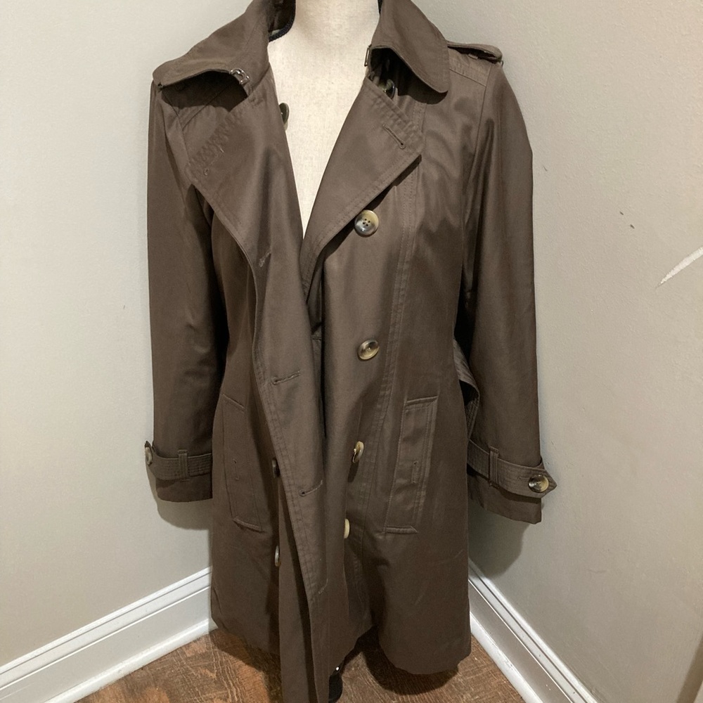 Darkish greenish Medium London Fog Trench Jacket/Coat #Vintage #GreatMaterial